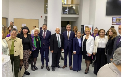 Adana Ticaret Odası toplantı salonunda İŞKAD İş Kadınları Derneğinin " Ekonomik ve Sosyal Yönü ile İş Dünyasında Kadın " Paneline ŞÖNDER Yönetim Kurulu Başkanı olarak panele katılım sağladık, davetlerinden dolayı İŞKAD Yönetim Kurulu Başkanı M.Süheyla GERGİN,Mesrn GİŞKAD Başkanı Mürvet BE