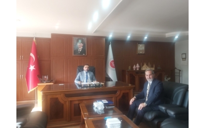 ŞÖNDER Yönetim Kurulu Başkanı olarak Çukurova ilçe Müftüsü Sayın Orhan TURAN'A nezaket ziyaretinde bulunduk. İl ve ilçe genelinde her türlü şiddetle mücadele konusunda değerlendirmelerde bulunarak iş birliği alanlarını ele aldık. Bizlere zaman ayırıp değerli görüşlerini paylaştığı ,Nazik misafirperv