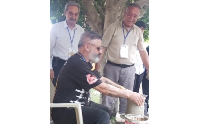 Adana'da Portakal Çiçeği Karnavalında Derneğimizin Standını Ziyaret gelen Masterchef Şeflerinden Kemal beye katılımlarından dolayı teşekkür ederiz. 